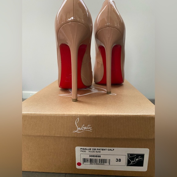Christian Louboutin heels - Picture 3 of 3